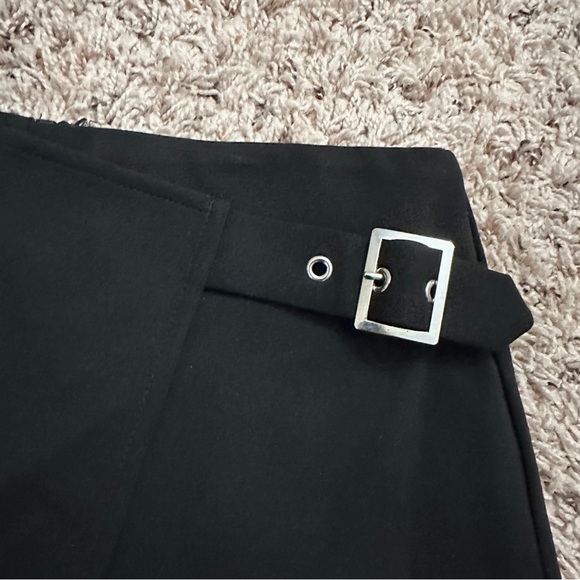 Superdown Christina Buckle Wrap Black Skort Women’s Size Small Party Baddie - Picture 6 of 16